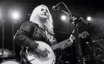 Elle King- Full Set at Nashville Sunday Night on 6/14/15 elle-king-bb26-2015-billboard-650