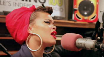 Andra Day live