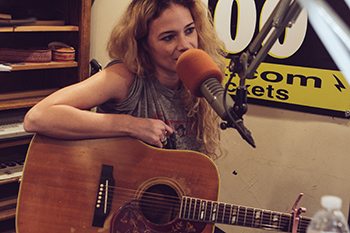 Shelly Colvin performs I Want To and Ojai [audio] – Lightning 100