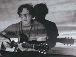 Damien Jurado- "Taped in Front Of A Live Studio AUdience"