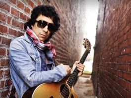 Hobo Cane – Hold On To Nothing