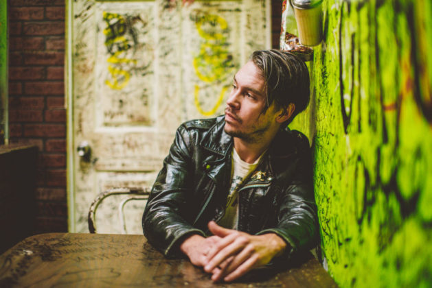 Old Friend – Jonathan Tyler ft. Nikki Lane: DJ Pick of the Week ...