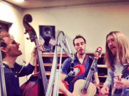 The Wood Brothers – Live