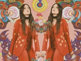 Amy Darling – Flip The Bird