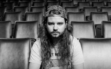 Brent Cobb – Ain’t A Road Too Long