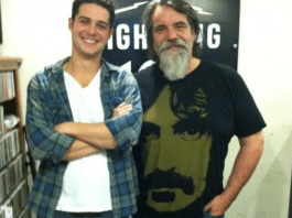 Darrell Scott Interview & Performance