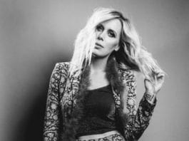 Elise Davis – The Burn