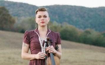 Lillie Mae – Terlingua Girl