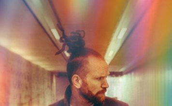 Newton Faulkner — “Four Leaf Clover”: DJ Pick of the Week